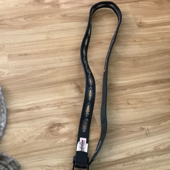 Kate & Leo belt - Picture 3 of 8